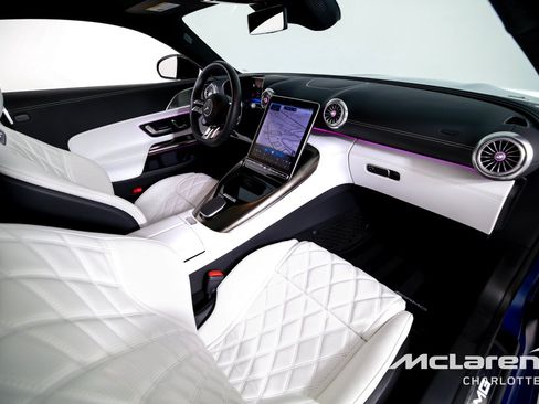 Used 2024 Mercedes-Benz AMG GT 55 image 21