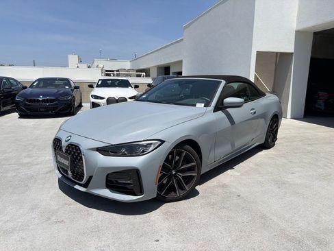 Certified 2023 BMW 430i Convertible w/ M Sport Package RWD image 3