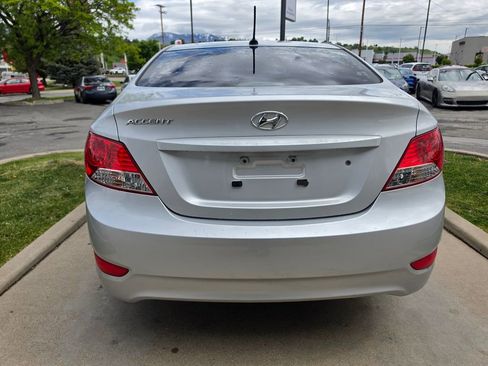 Used 2012 Hyundai Accent GLS w/ Premium Pkg 3 FWD image 6