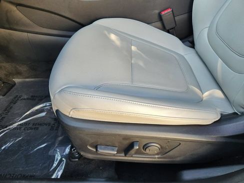 Used 2025 Hyundai Santa Cruz SEL FWD image 25