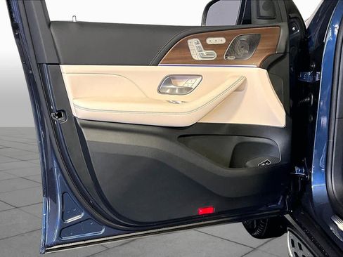 New 2026 Mercedes-Benz GLE 450 4MATIC image 11