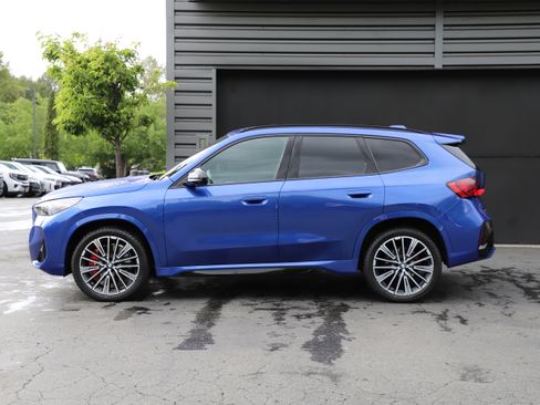 Used 2025 BMW X1 xDrive28i w/ Premium Package AWD/4WD image 5