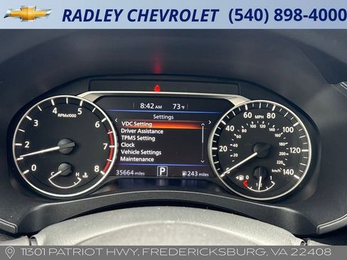 Used 2025 Nissan Altima 2.5 SV FWD image 7