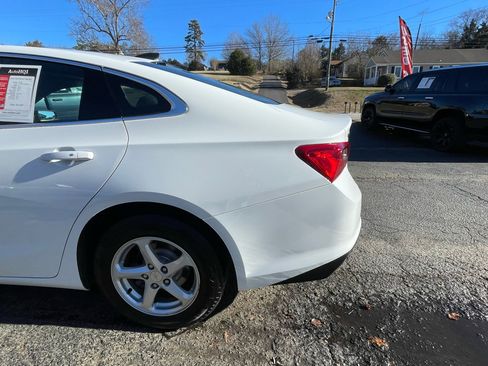 Used 2016 Chevrolet Malibu LS image 5