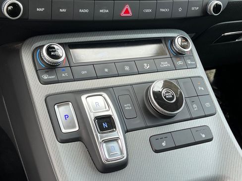 Used 2025 Hyundai Palisade SEL FWD image 27