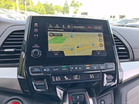 Used 2018 Honda Odyssey Touring image 28