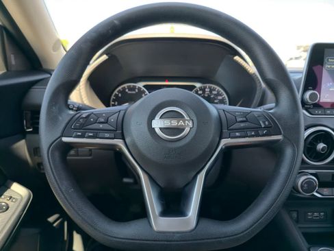 Used 2024 Nissan Sentra SV image 23