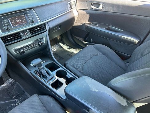 Used 2017 Kia Optima LX w/ Option Group 014 image 15