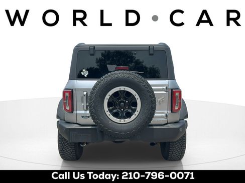 Used 2023 Ford Bronco Outer Banks w/ Sasquatch Package AWD/4WD image 4