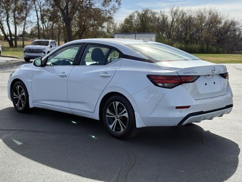 Used 2021 Nissan Sentra SV image 5