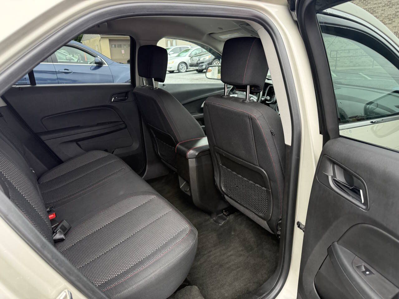Used 2014 Chevrolet Equinox LT w/ Driver Convenience Package AWD/4WD image 17