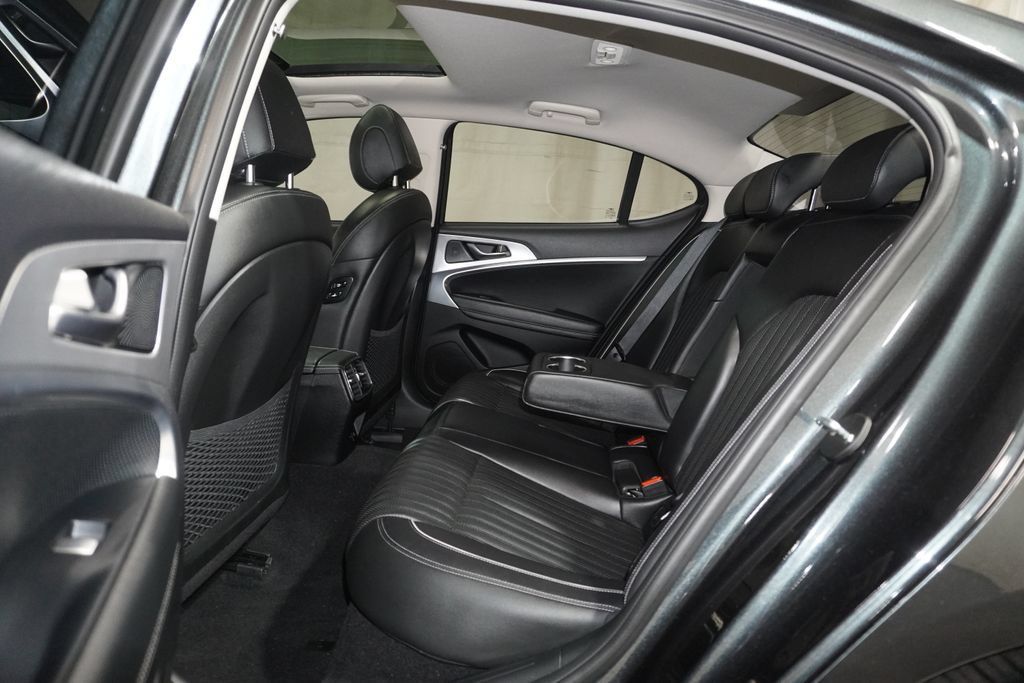 Used 2022 Genesis G70 2.0T w/ Prestige Package AWD/4WD image 13