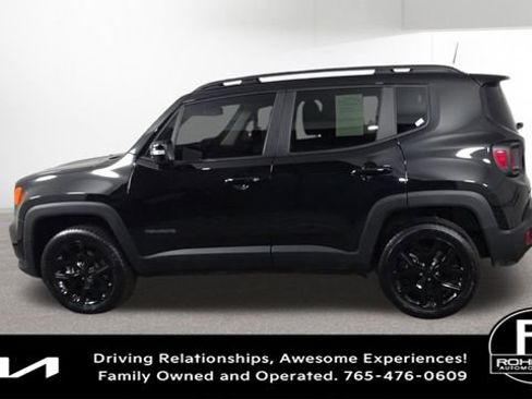 Used 2023 Jeep Renegade Altitude w/ Sun/Sound Group image 7