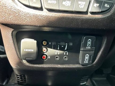 Used 2018 Acura MDX w/ Advance Package AWD/4WD image 46