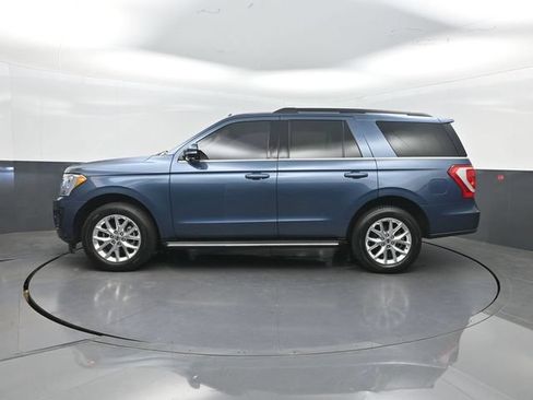 Used 2020 Ford Expedition XLT w/ Equipment Group 202A RWD image 2