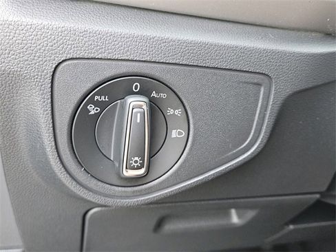 Used 2021 Volkswagen Atlas SEL image 30