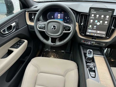 New 2026 Volvo XC60 B5 Plus w/ Protection Package Premier image 17
