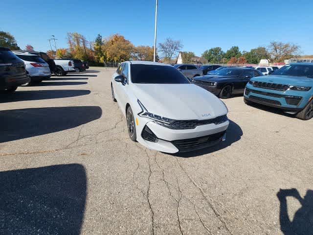 Used 2024 Kia K5 GT-Line w/ GT-Line Premium Package FWD image 9