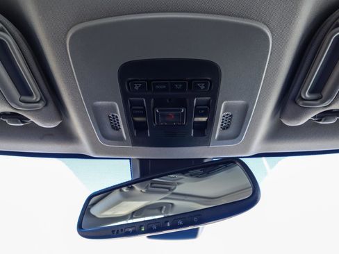 Used 2022 Toyota Camry XSE w/ Cold Weather Package image 35