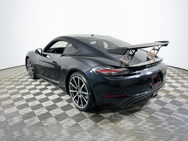 Used 2018 Porsche 718 Cayman RWD image 5