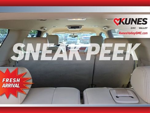Used 2010 Chevrolet Tahoe LT w/ Luxury Package AWD/4WD image 4
