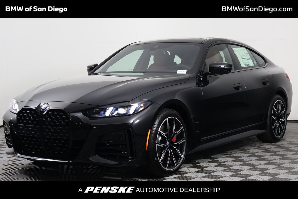 New 2026 BMW 430i w/ M Sport Package RWD image 1