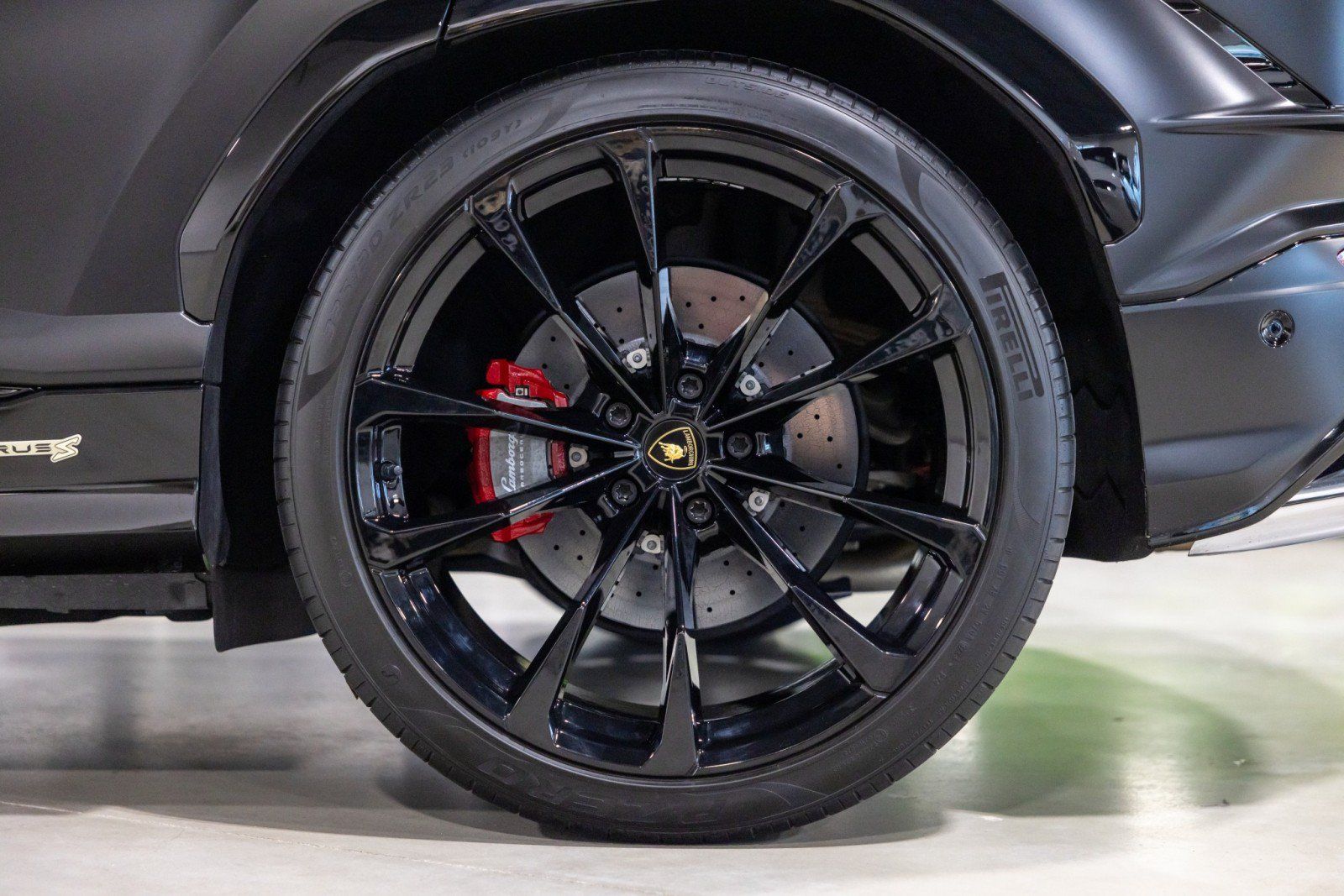 Used 2024 Lamborghini Urus S AWD/4WD image 18