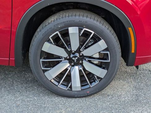 New 2026 Mitsubishi Outlander SEL FWD image 11