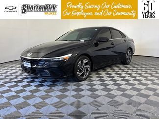 Used 2024 Hyundai Elantra SEL w/ Convenience Package FWD video 1