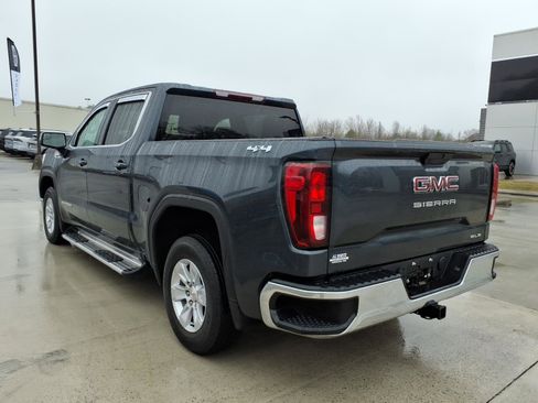 Used 2021 GMC Sierra 1500 SLE image 3