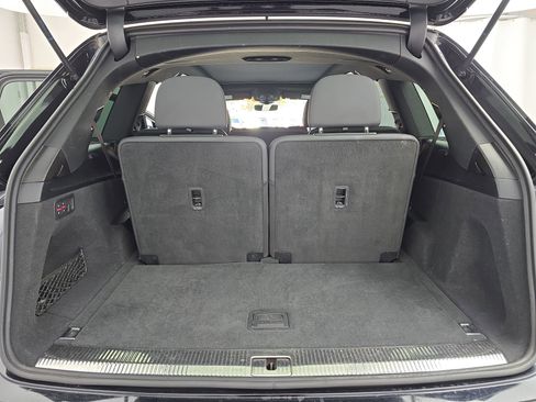 Used 2021 Audi Q7 3.0T Premium Plus w/ Premium Plus Package image 24