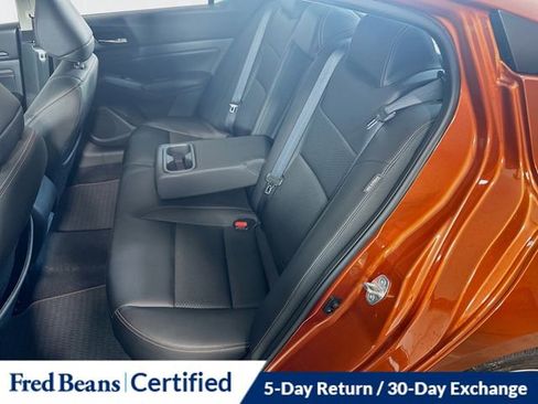 Used 2021 Nissan Altima 2.5 SR w/ SR Premium Package image 17