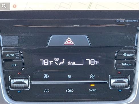 Used 2023 Kia Sorento EX w/ Panoramic Sunroof Package image 30