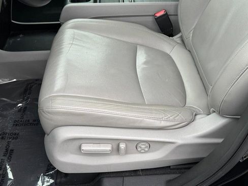 Used 2018 Honda Odyssey EX-L image 26