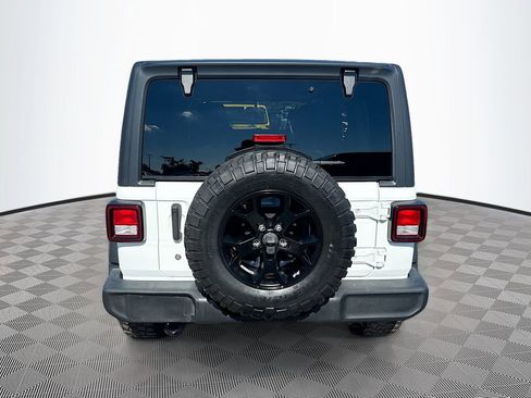 Used 2021 Jeep Wrangler Unlimited Sport AWD/4WD image 7