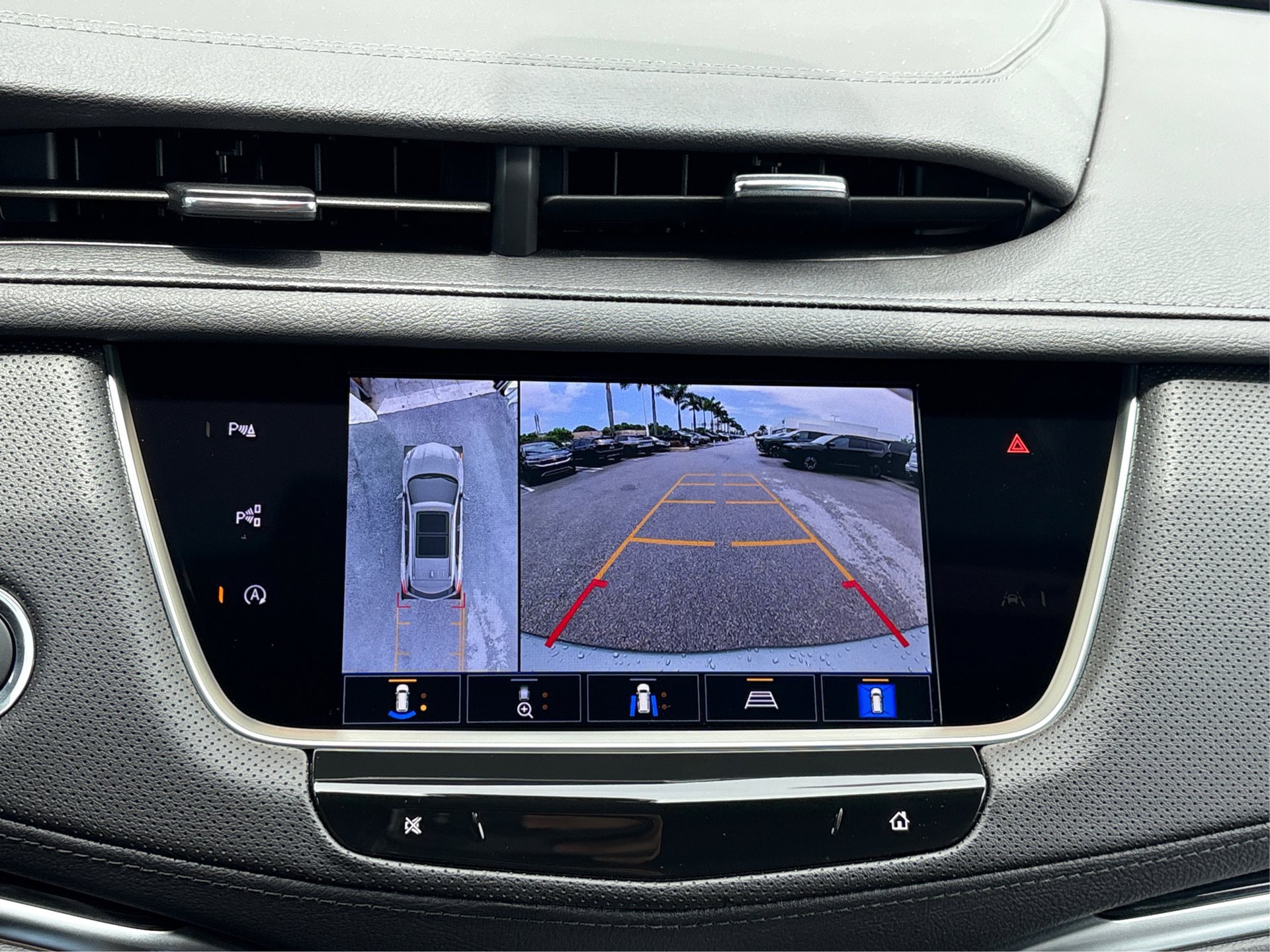 New 2026 Cadillac XT5 Premium Luxury FWD image 24