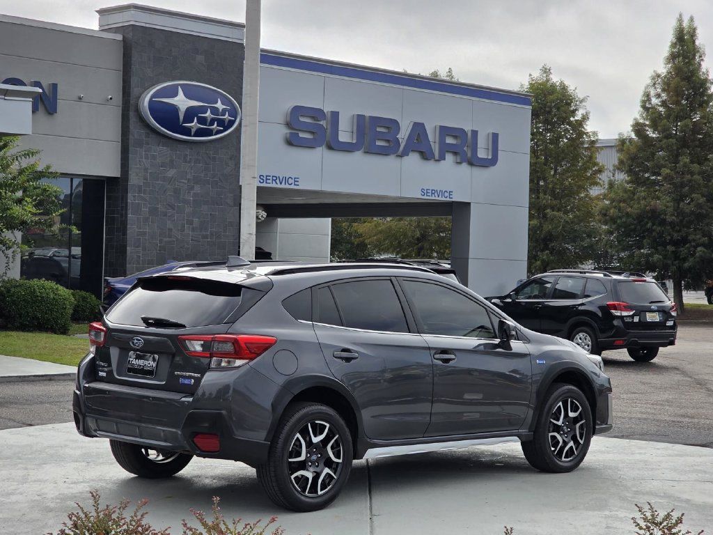 Used 2020 Subaru Crosstrek Hybrid w/ Moonroof Package w/Navigation AWD/4WD image 5