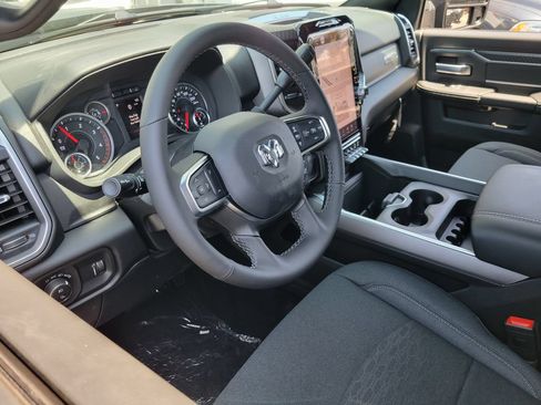 New 2026 RAM 2500 Big Horn AWD/4WD image 3
