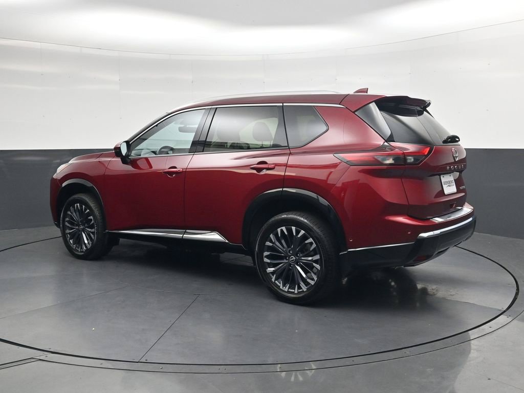 Used 2024 Nissan Rogue Platinum w/ Platinum Premium Package FWD image 11