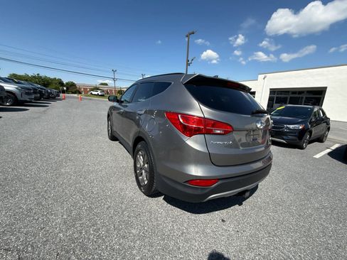 Used 2016 Hyundai Santa Fe Sport w/ Option Group 04 AWD/4WD image 7