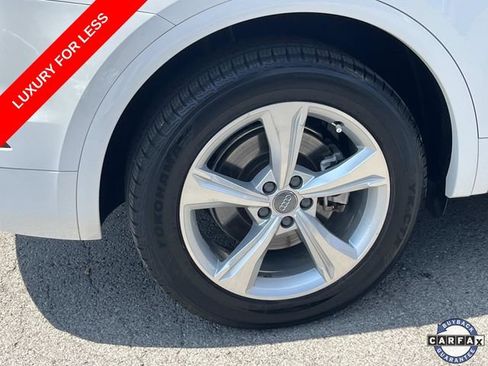 Used 2020 Audi Q5 2.0T Premium w/ Convenience Package AWD/4WD image 11