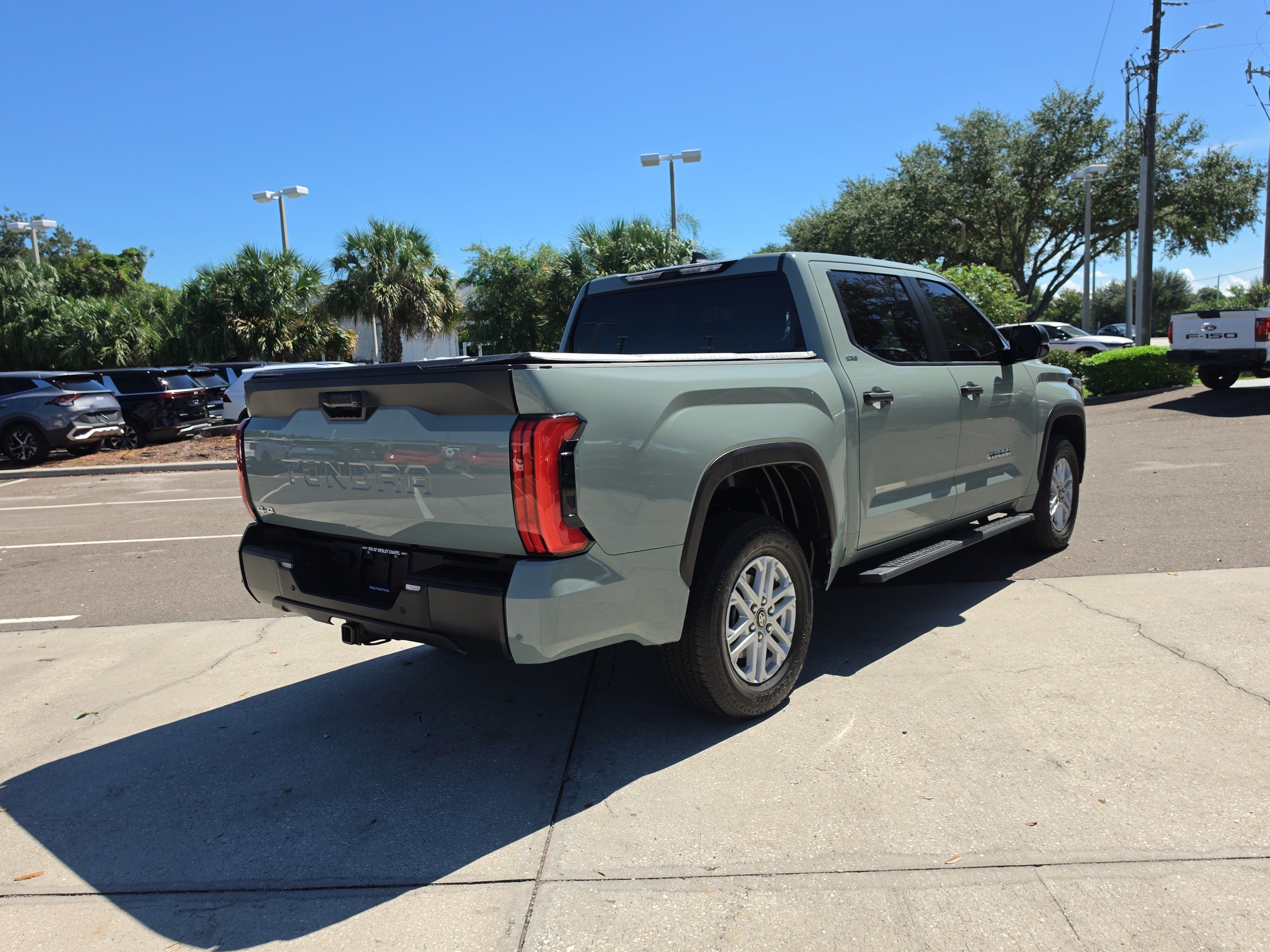 Used 2025 Toyota Tundra SR5 w/ SR5 Convenience Package AWD/4WD image 8