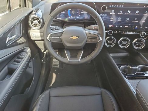 New 2025 Chevrolet Blazer EV LT image 25
