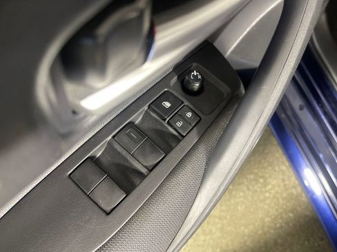 Certified 2020 Toyota Corolla LE image 16