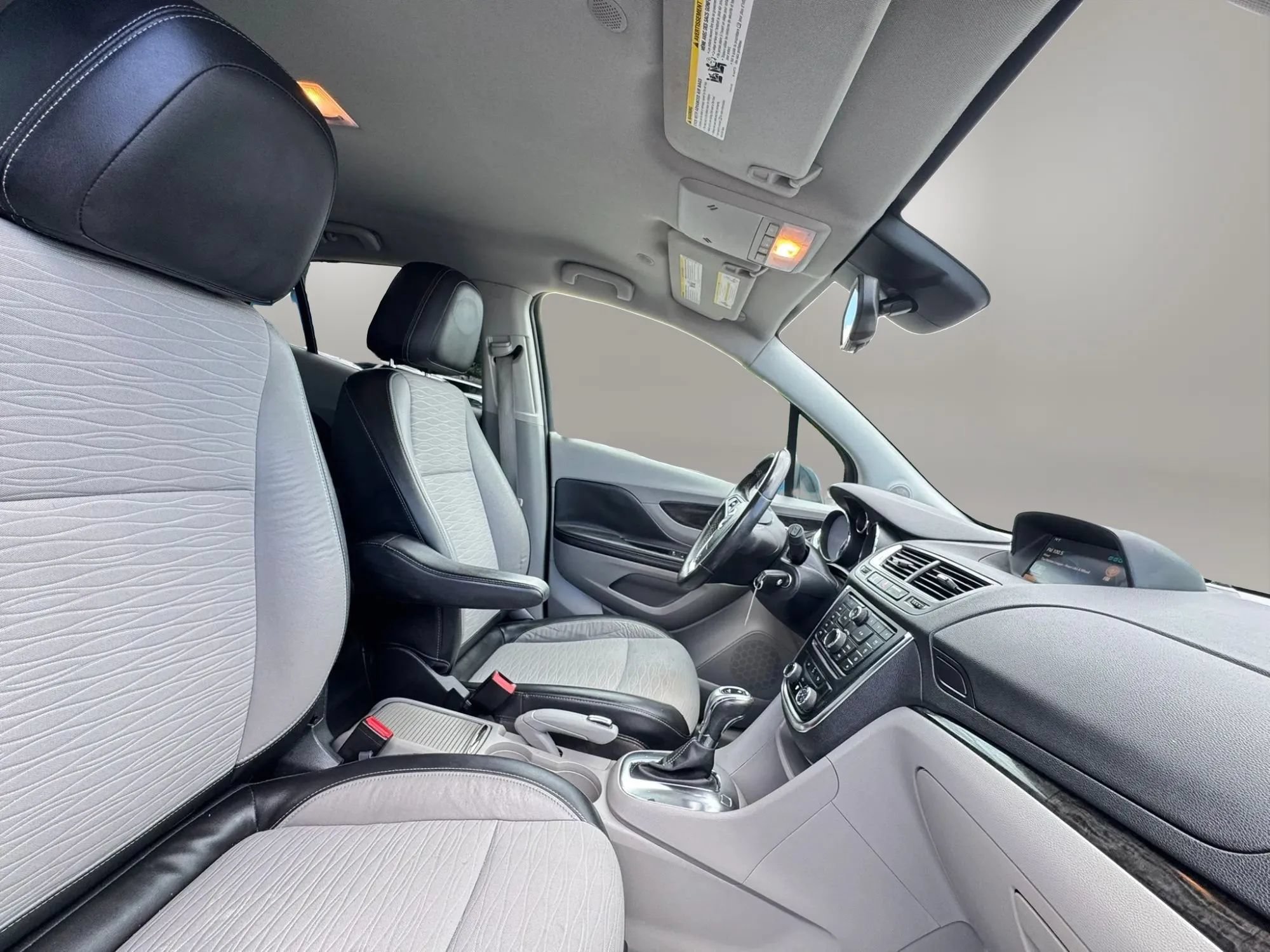 Used 2016 Buick Encore FWD image 16