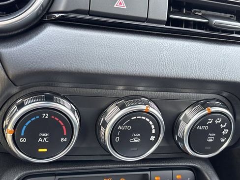 Used 2025 MAZDA MX-5 Miata RF Grand Touring image 30