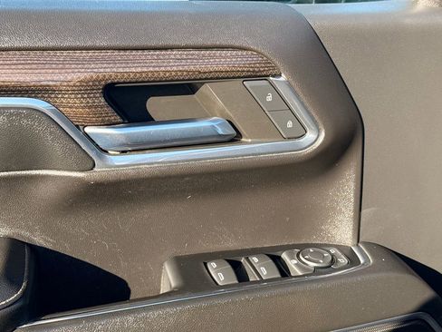 Used 2024 Chevrolet Silverado 1500 RST image 22