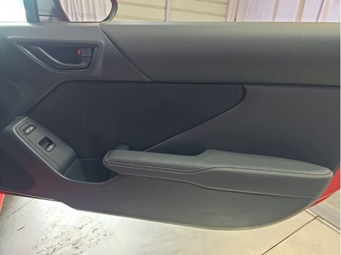 Used 2026 Toyota GR86 w/ ALL Weather Mat Package (TMS) image 14