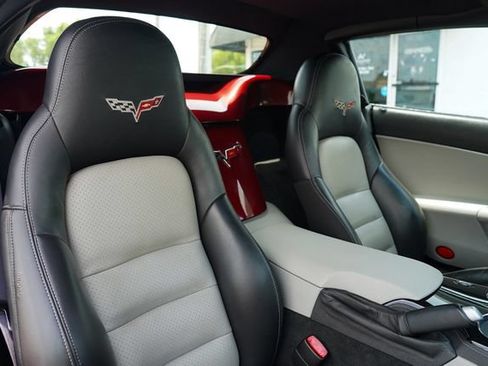 Used 2010 Chevrolet Corvette Grand Sport w/ Preferred Equipment Group RWD image 12