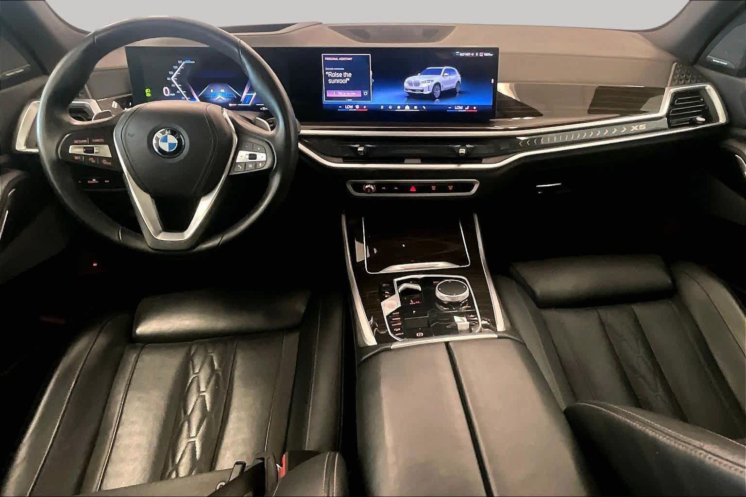 Used 2025 BMW X5 xDrive50e AWD/4WD image 14